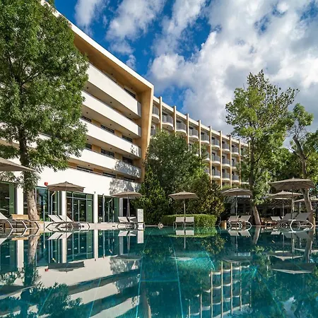 Hotell Hvd Club Bor Ultra - Private & Free Parking 4*