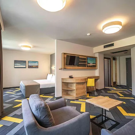 酒店 Hvd Club Bor Ultra - Private & Free Parking 阳光海滩