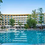 Hvd Club Bor Ultra - Private & Free Parking 4*