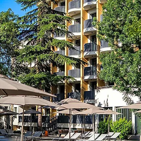 Otel Hvd Club Bor Ultra - Private & Free Parking