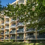 Hvd Club Bor Ultra - Private & Free Parking 4*