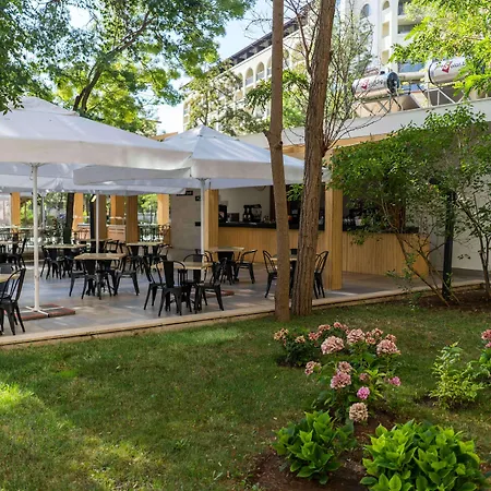 Hvd Club Bor Ultra - Private & Free Parking Hotel Slantchev Briag