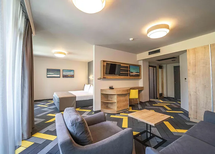 Hotell Hvd Club Bor Ultra - Private & Free Parking Slăntjev Brjag